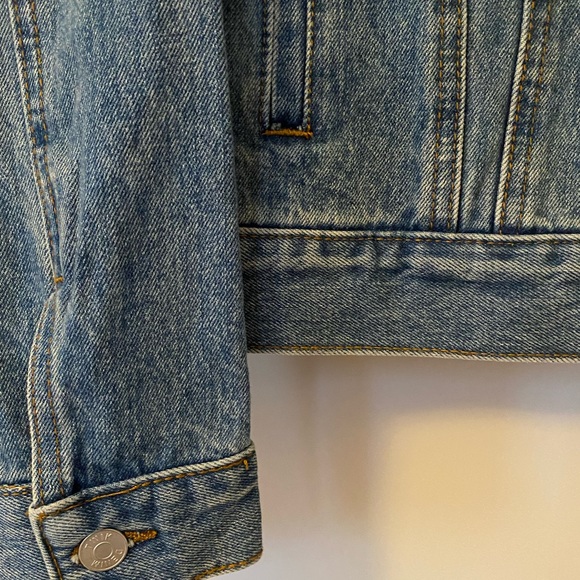 Denim jacket - Picture 9 of 9